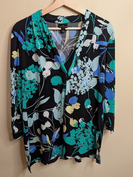 Worthington Tops - Worthington Floral Print Surplice Top XL Black Teal‎ Blue Botanical Print